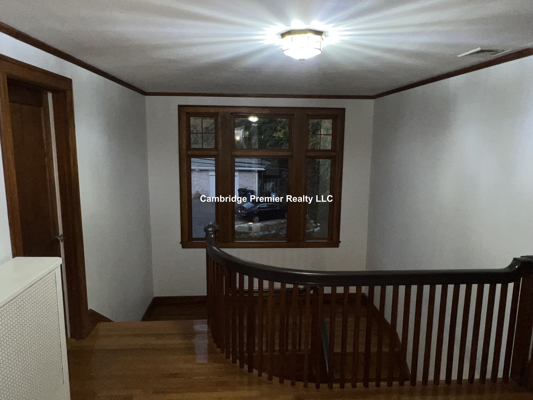 42 Old Mystic St, Arlington