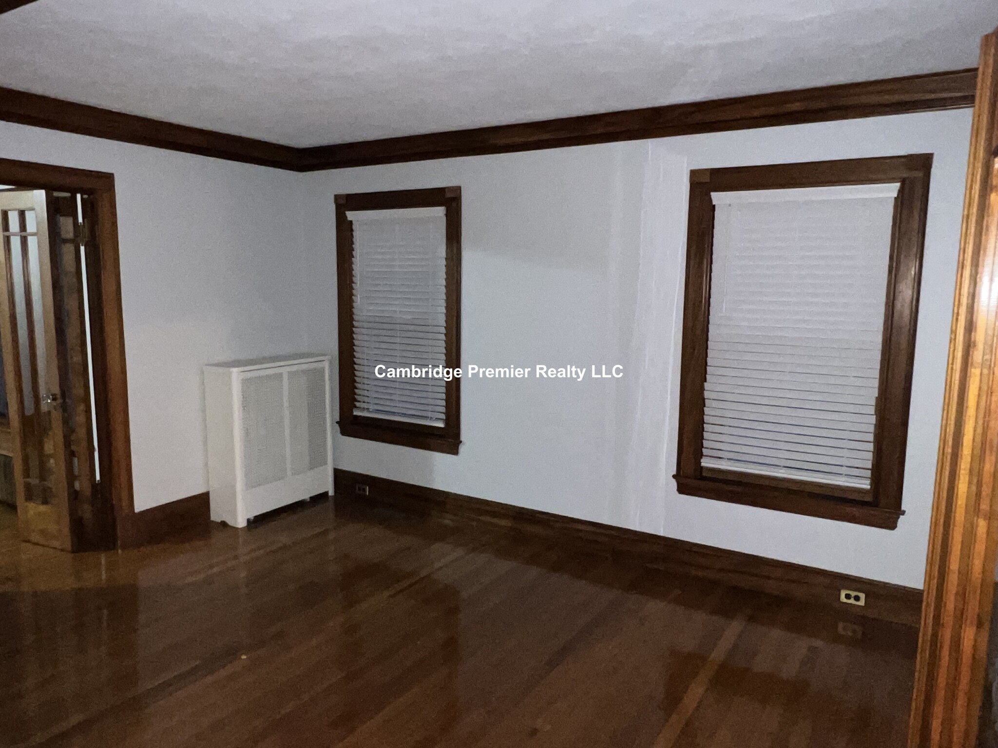 42 Old Mystic St, Arlington