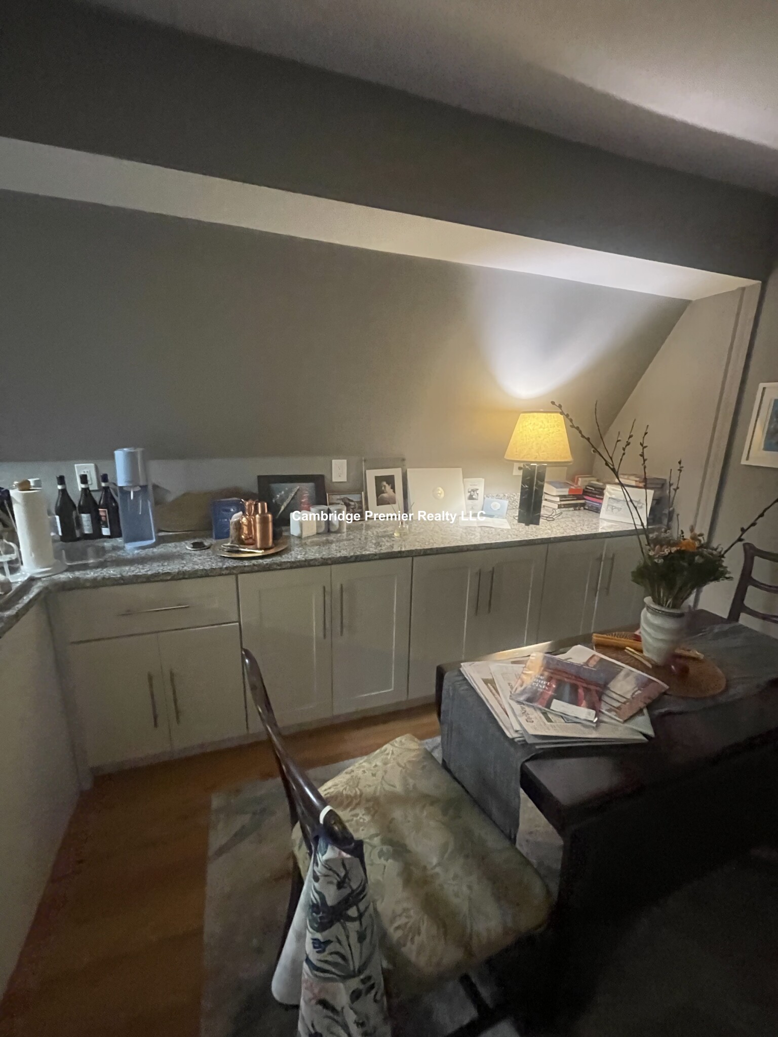 100 Bristol Rd, Medford