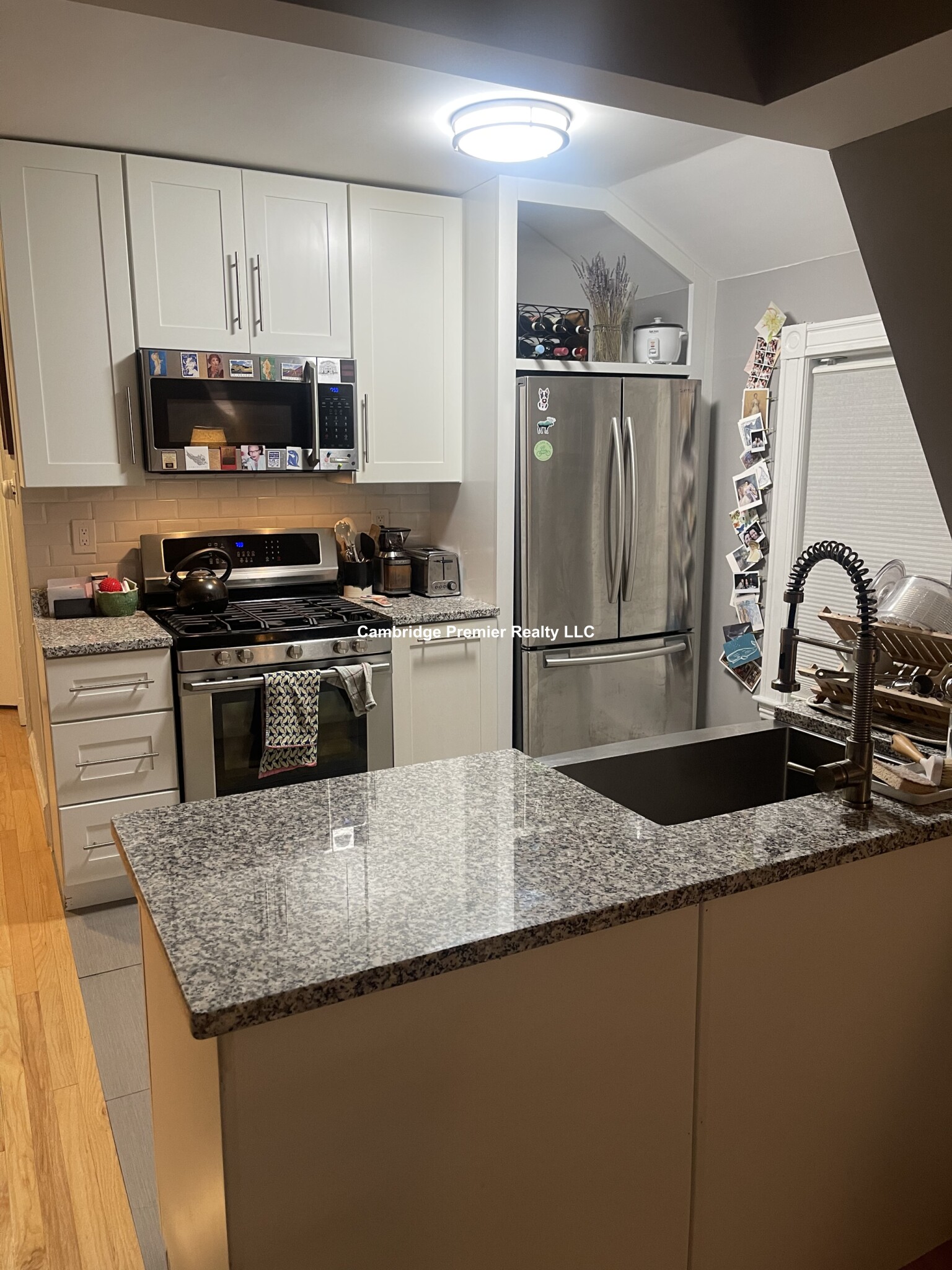 100 Bristol Rd, Medford