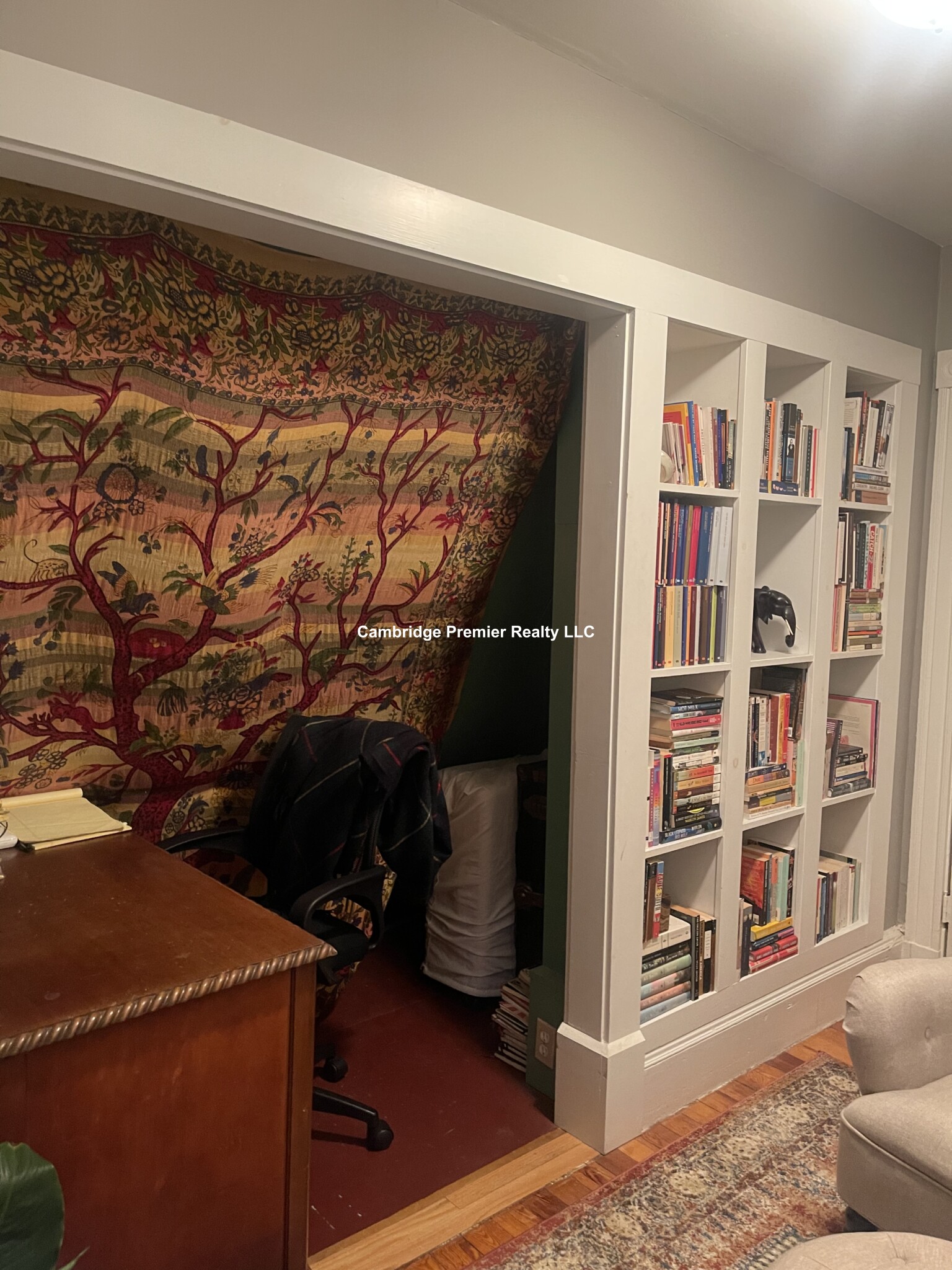 100 Bristol Rd, Medford