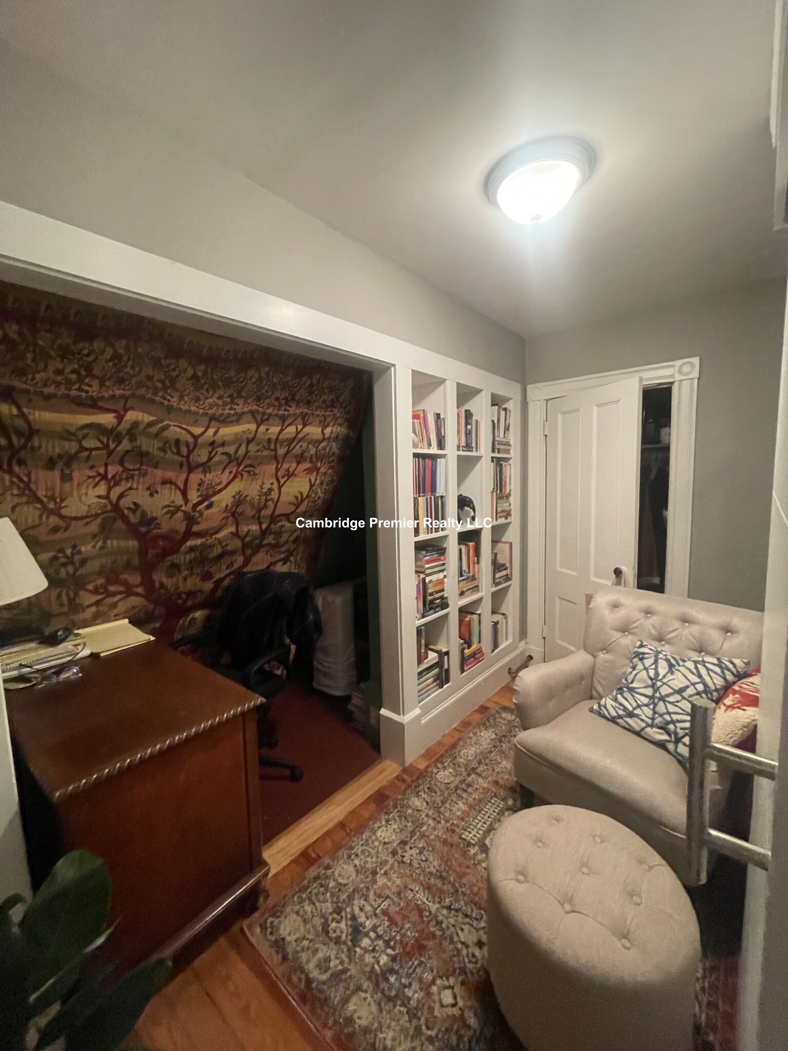 100 Bristol Rd, Medford