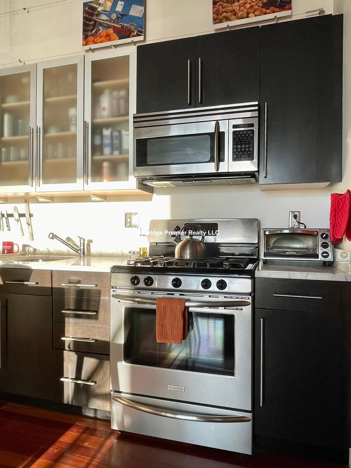 43 Charlton St, Everett