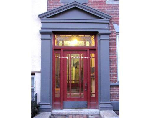 142 Sutherland Rd, Brighton