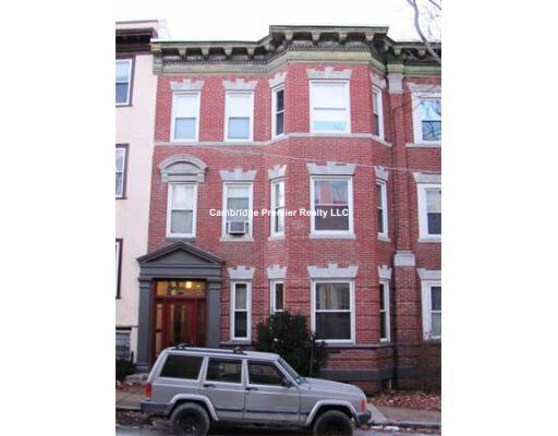 142 Sutherland Rd, Brighton