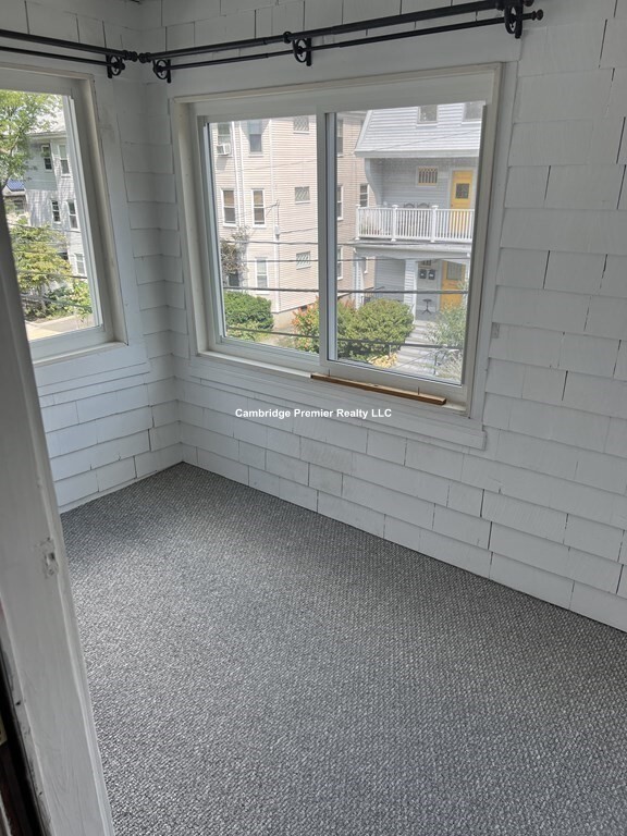 16 Edward T Sullivan Rd, West Cambridge