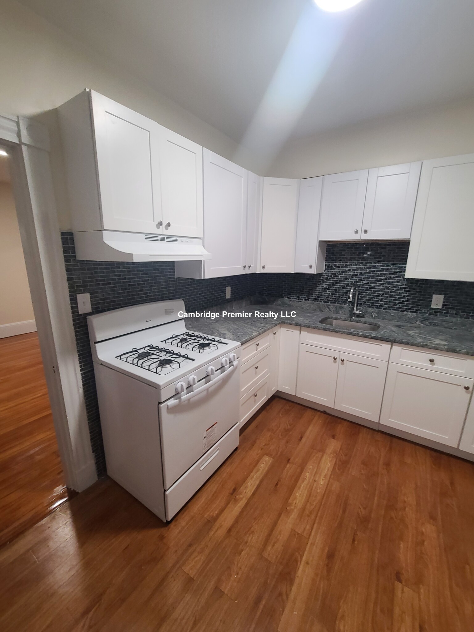 885 Massachusetts Ave, Central Square