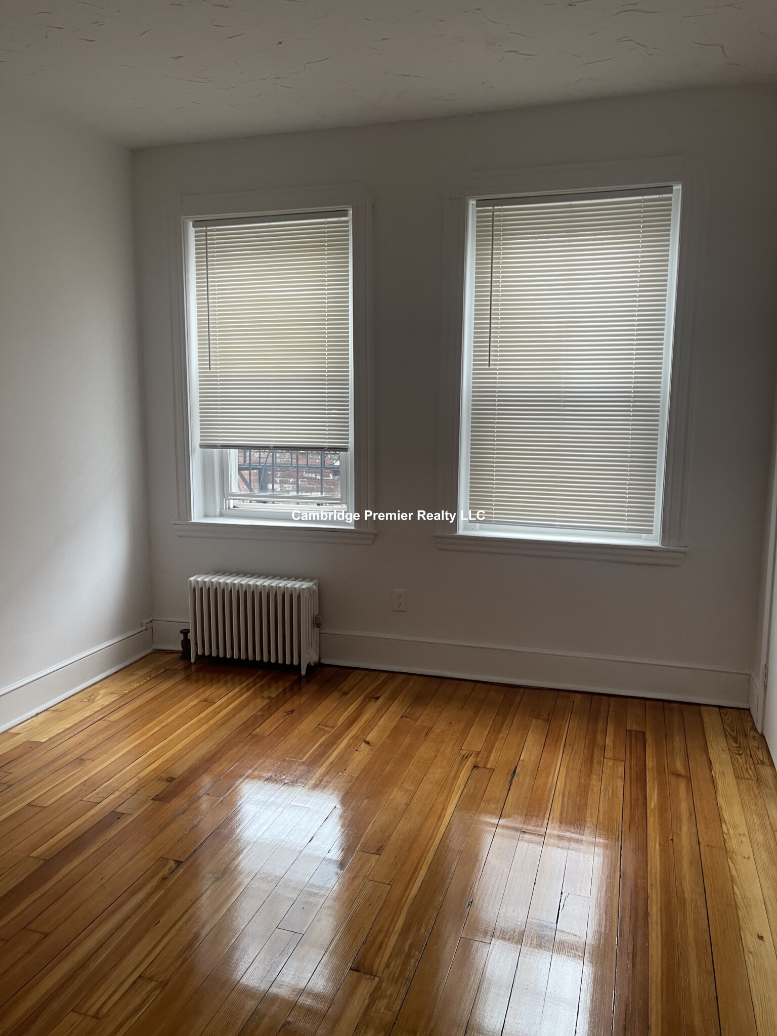 6 Ellsworth Ave, Mid-Cambridge