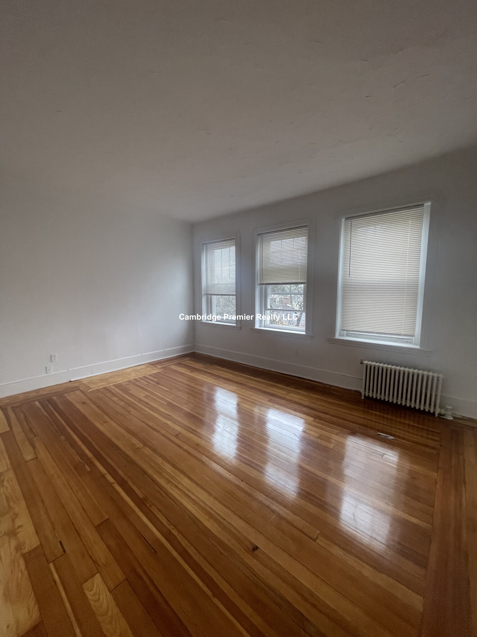 6 Ellsworth Ave, Mid-Cambridge
