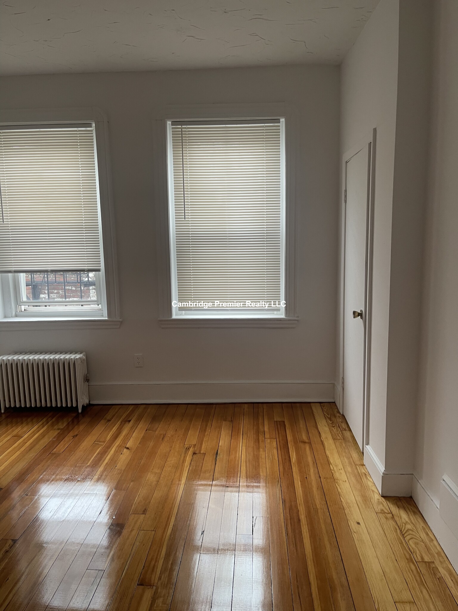6 Ellsworth Ave, Mid-Cambridge