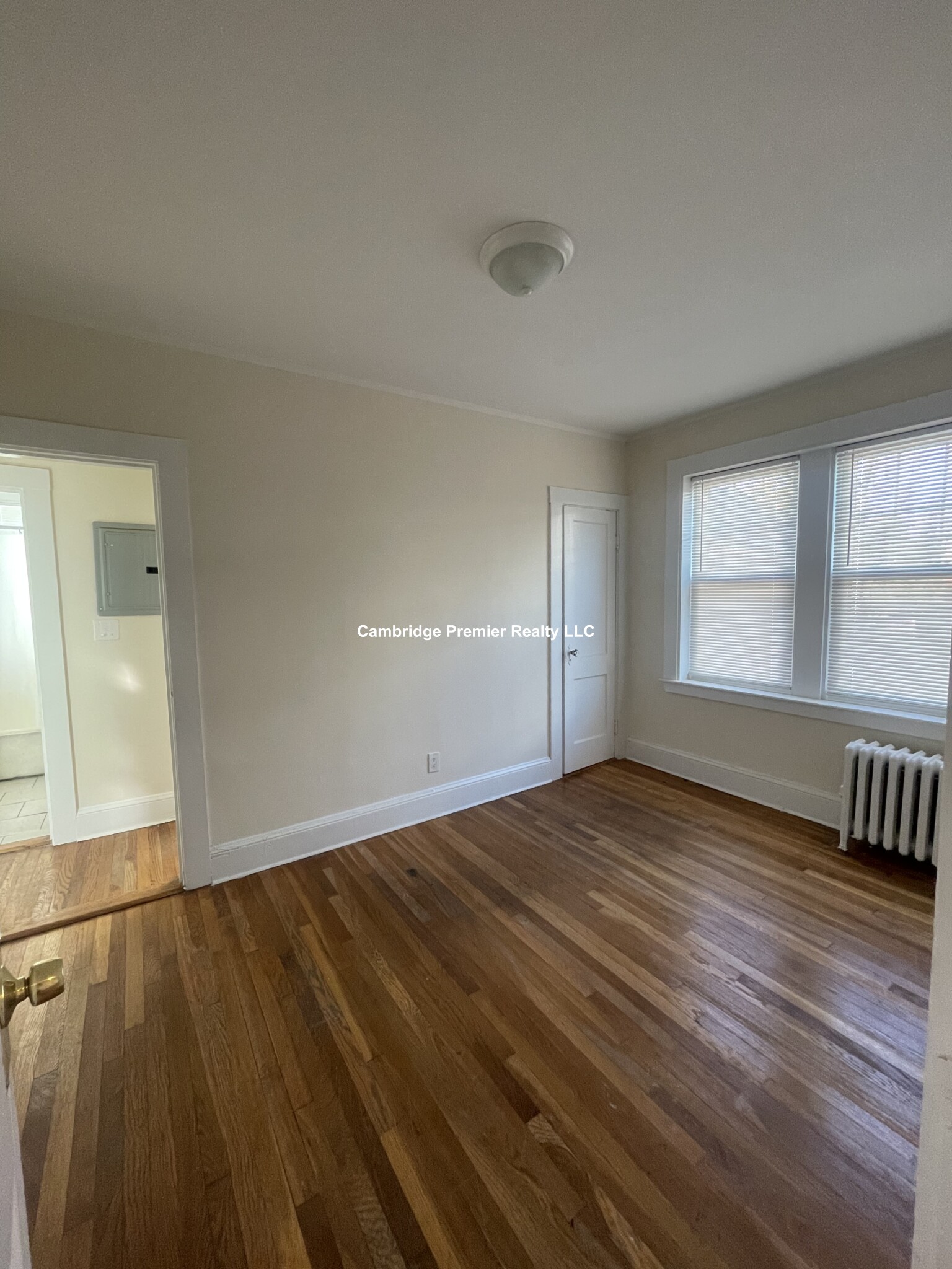 54 Mountain Ave, Malden