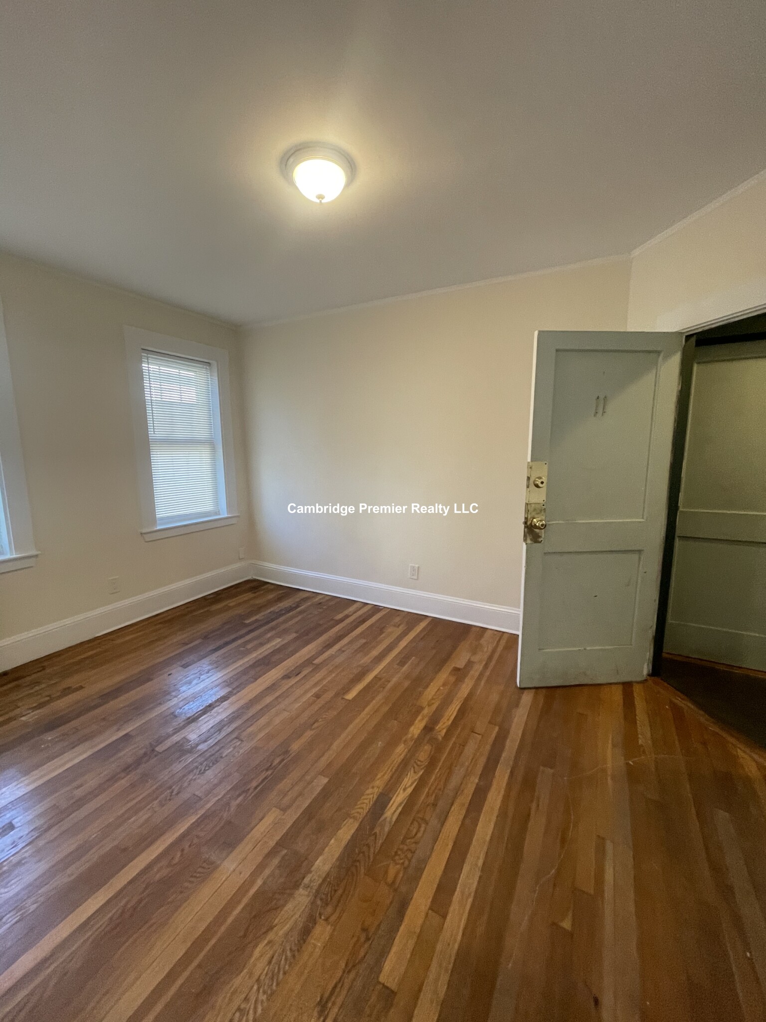 54 Mountain Ave, Malden