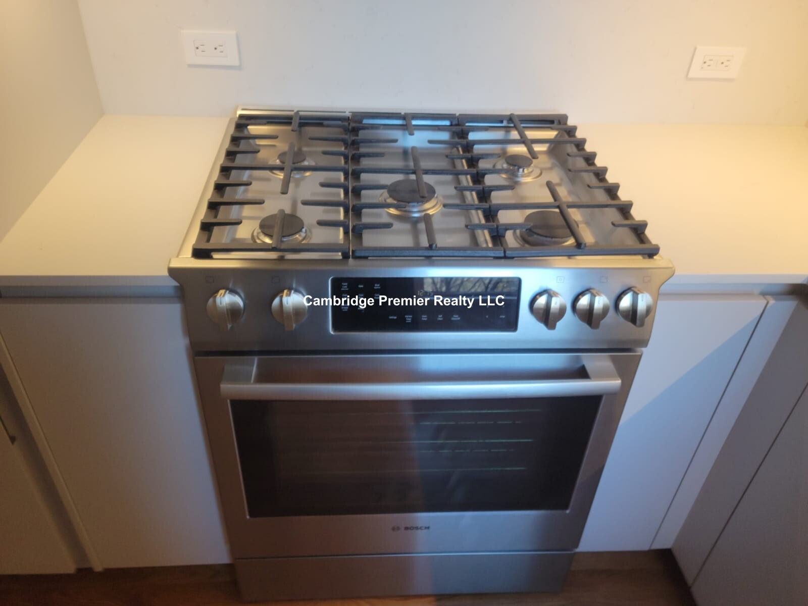 16 Forest St, Porter Square