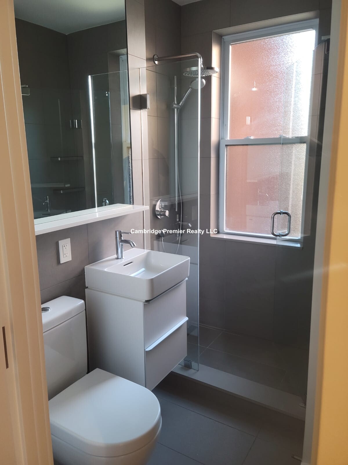 16 Forest St, Porter Square