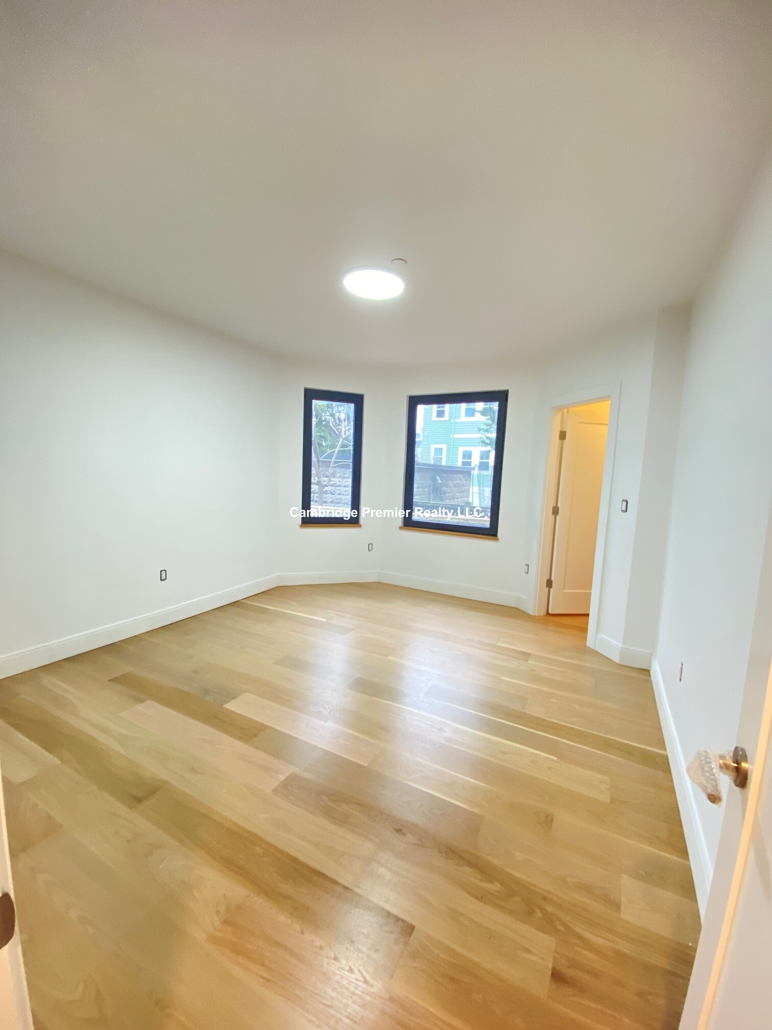 12 Copley St, West Cambridge