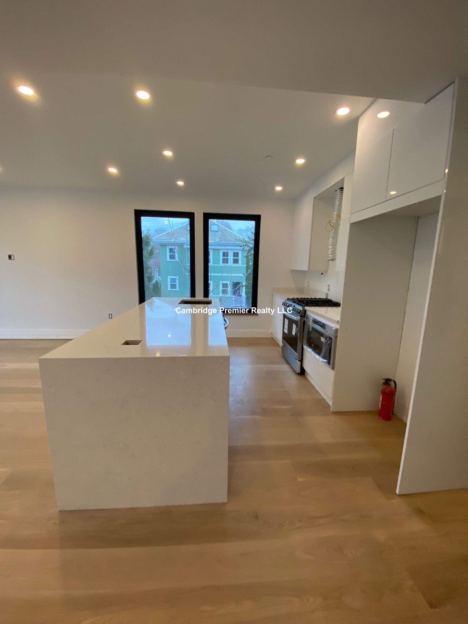 12 Copley St, West Cambridge