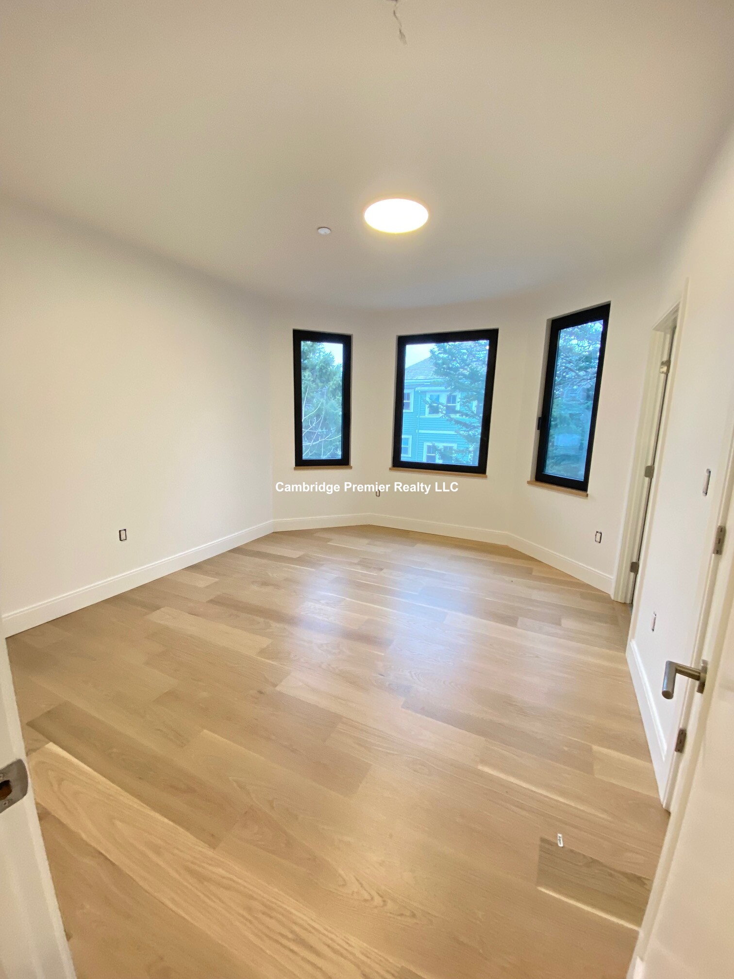 12 Copley St, West Cambridge