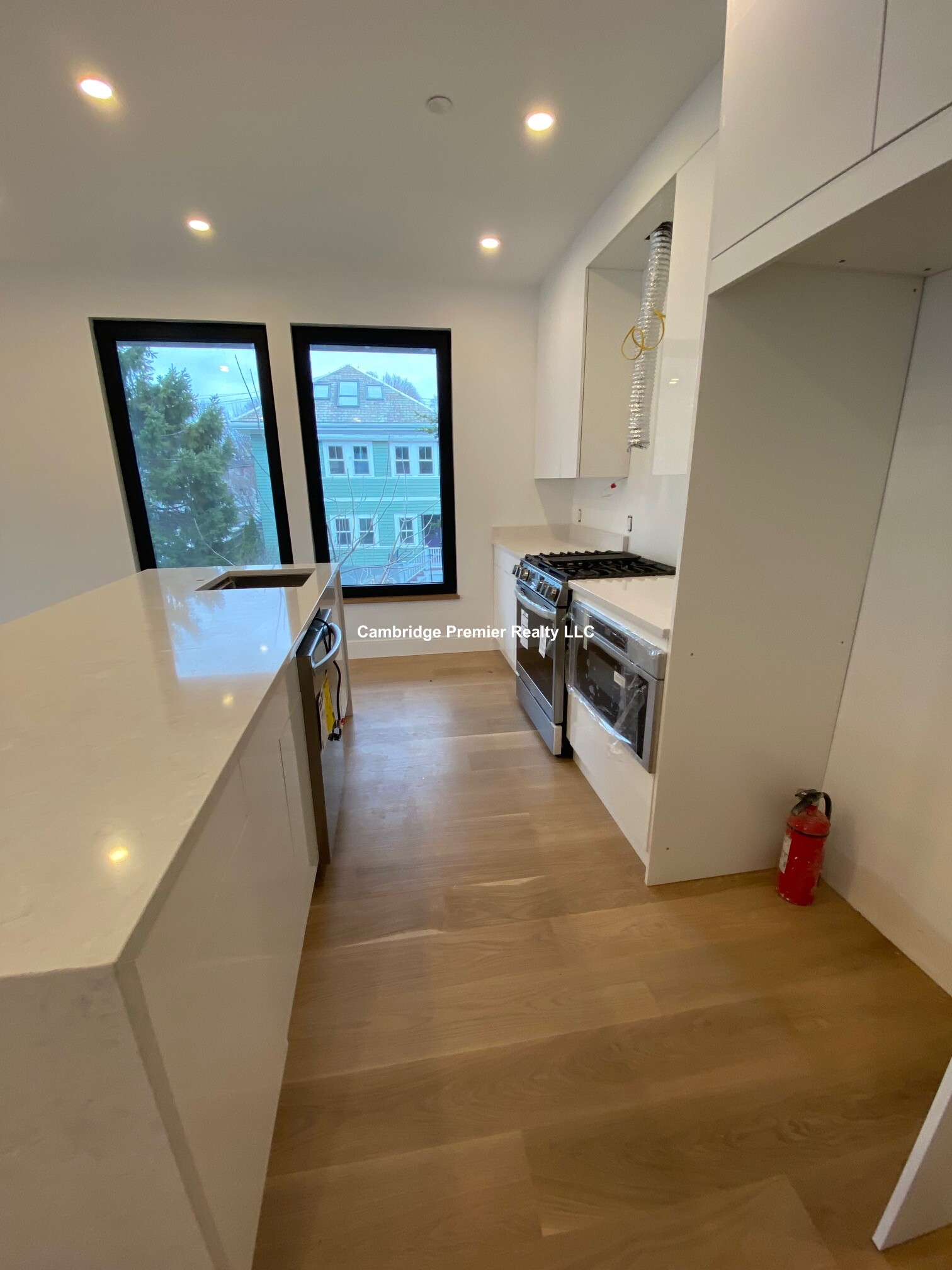 12 Copley St, West Cambridge