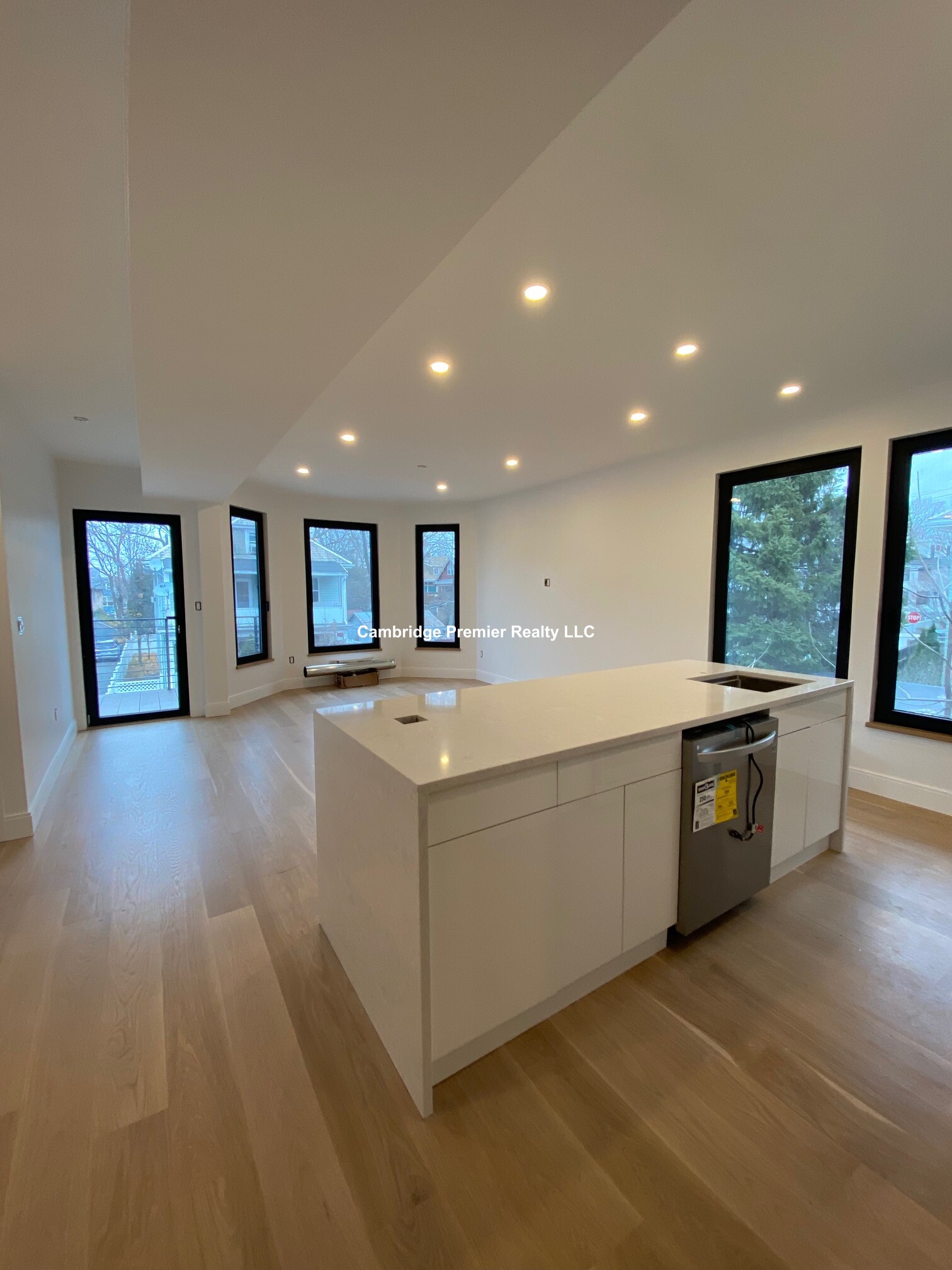 12 Copley St, Neighborhood Nine