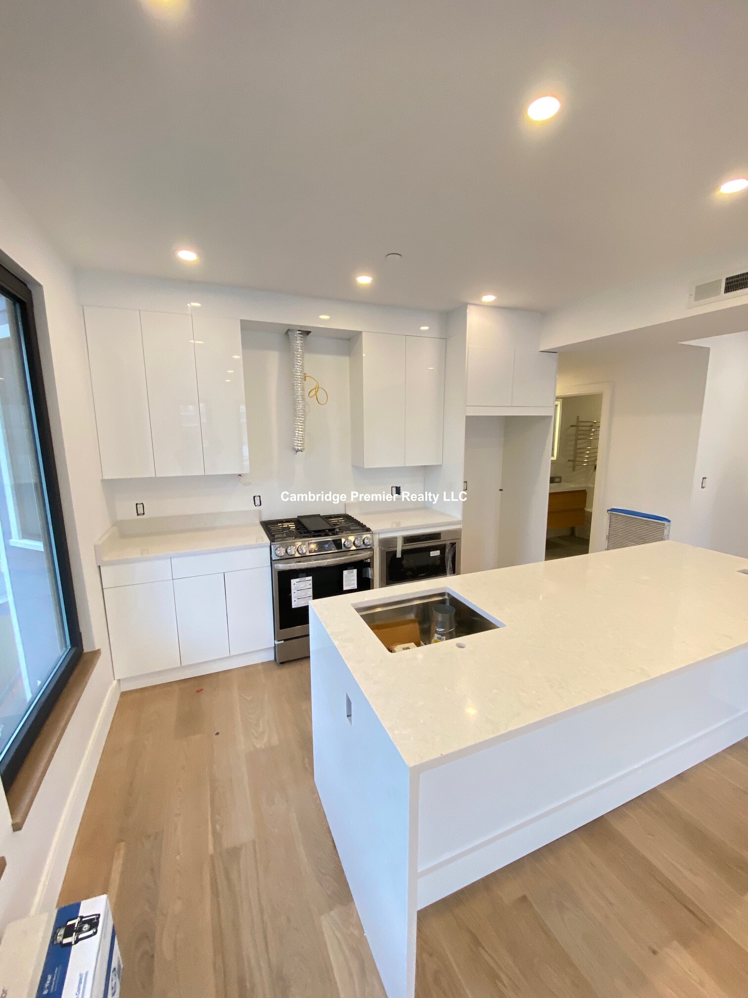 12 Copley St, Neighborhood Nine