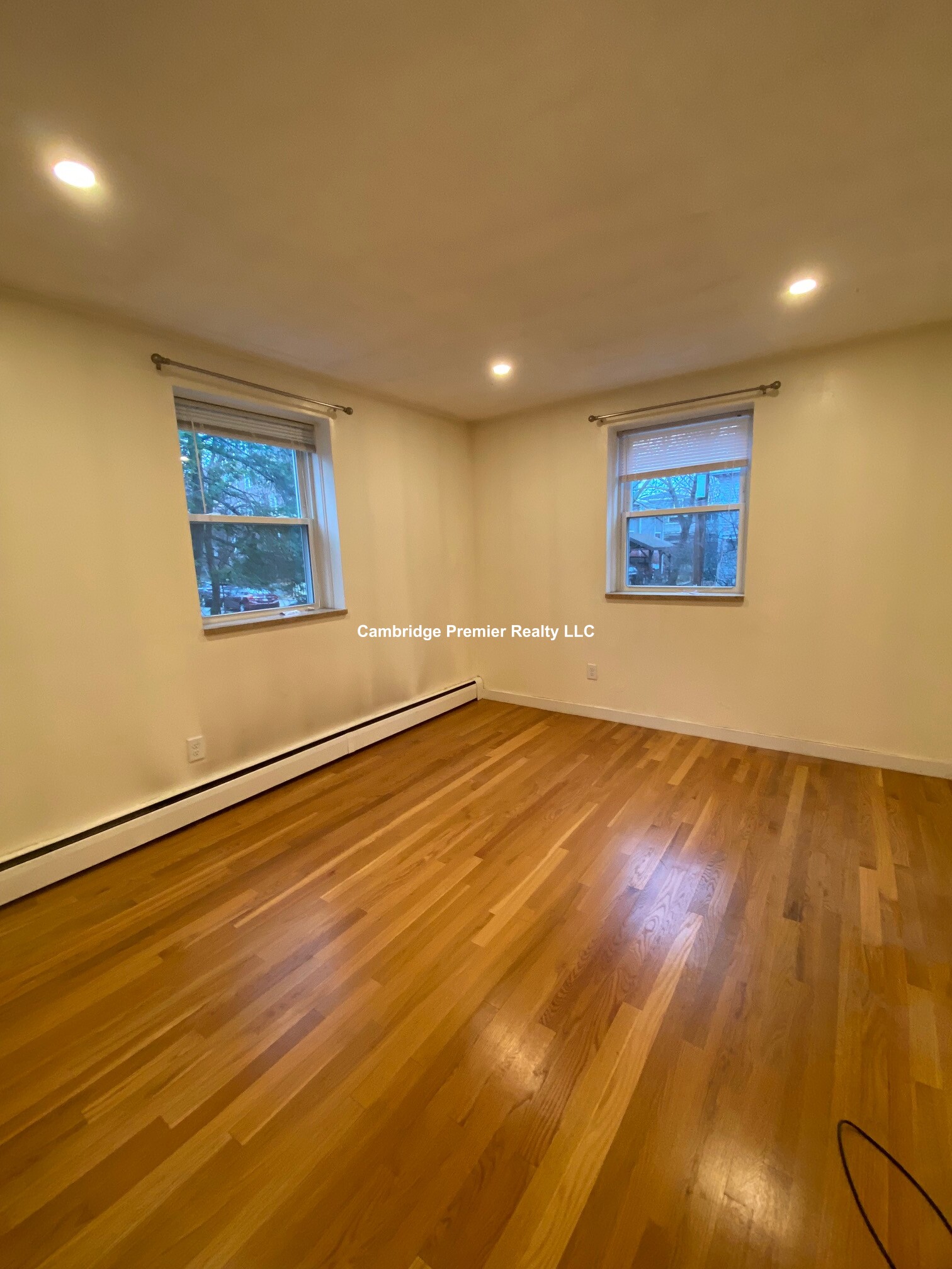 11 Cogswell Ave, Porter Square