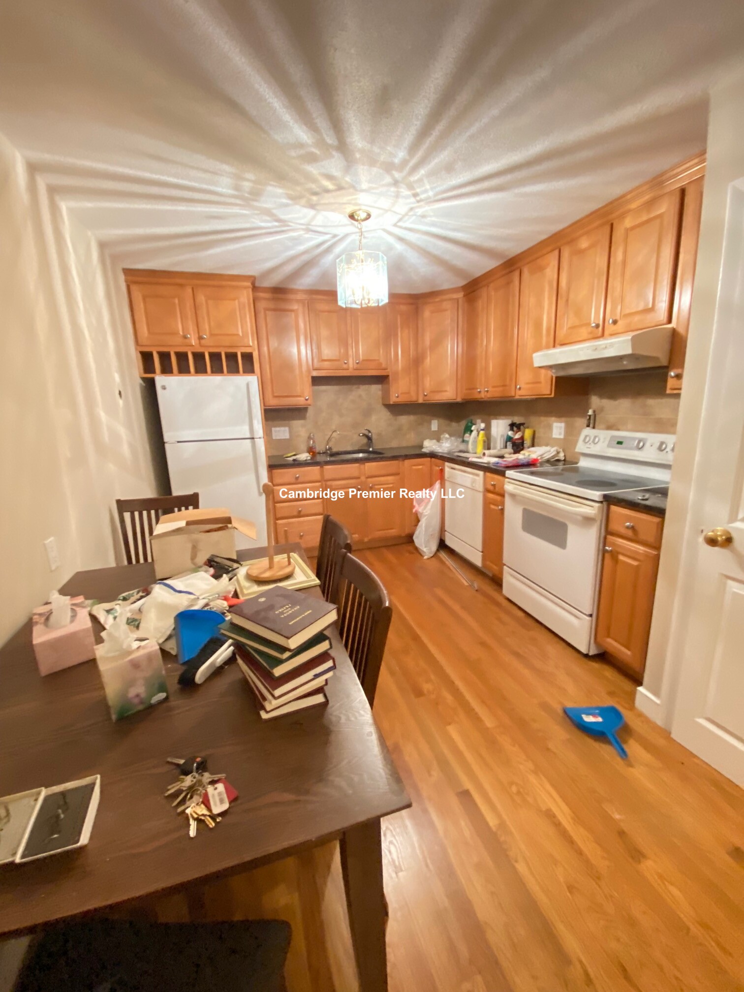 11 Cogswell Ave, Porter Square