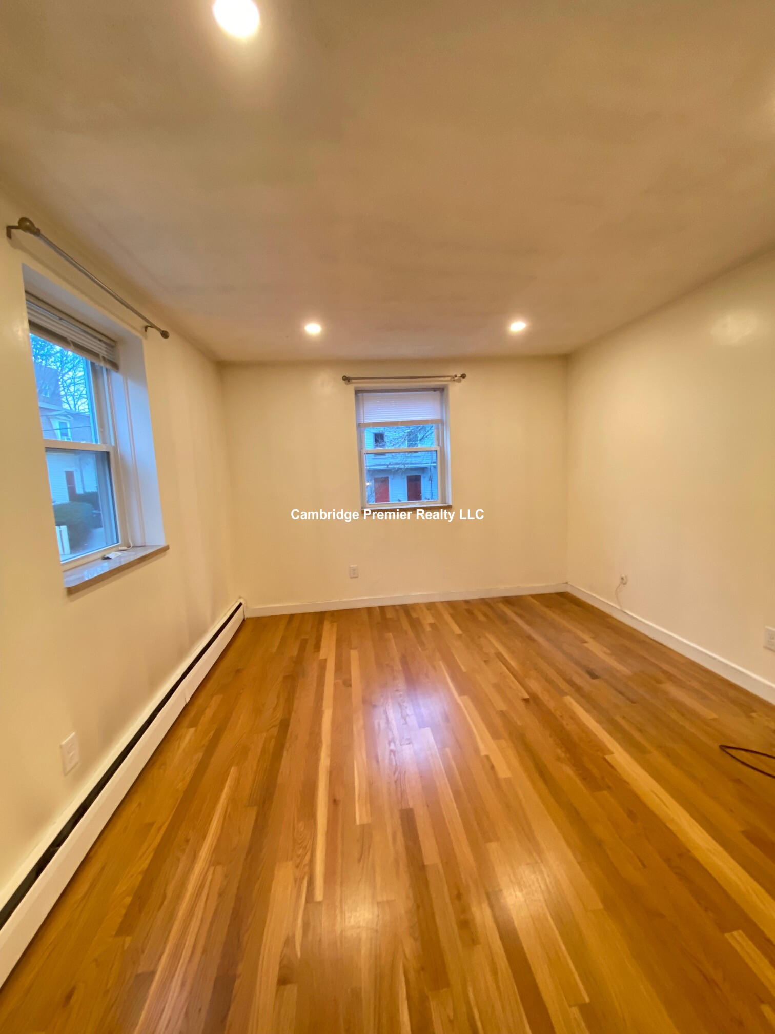 11 Cogswell Ave, Porter Square