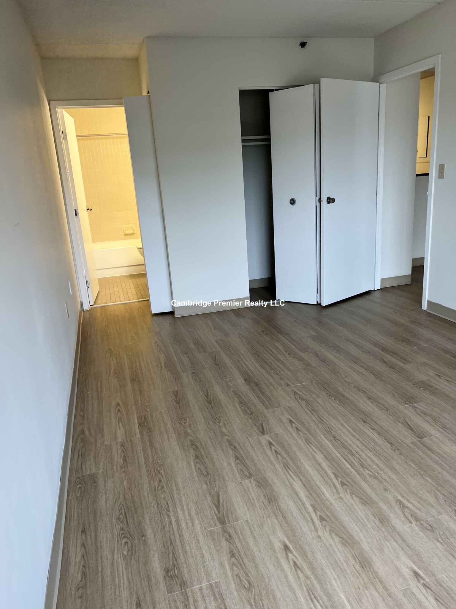 10 Magazine St, Central Square