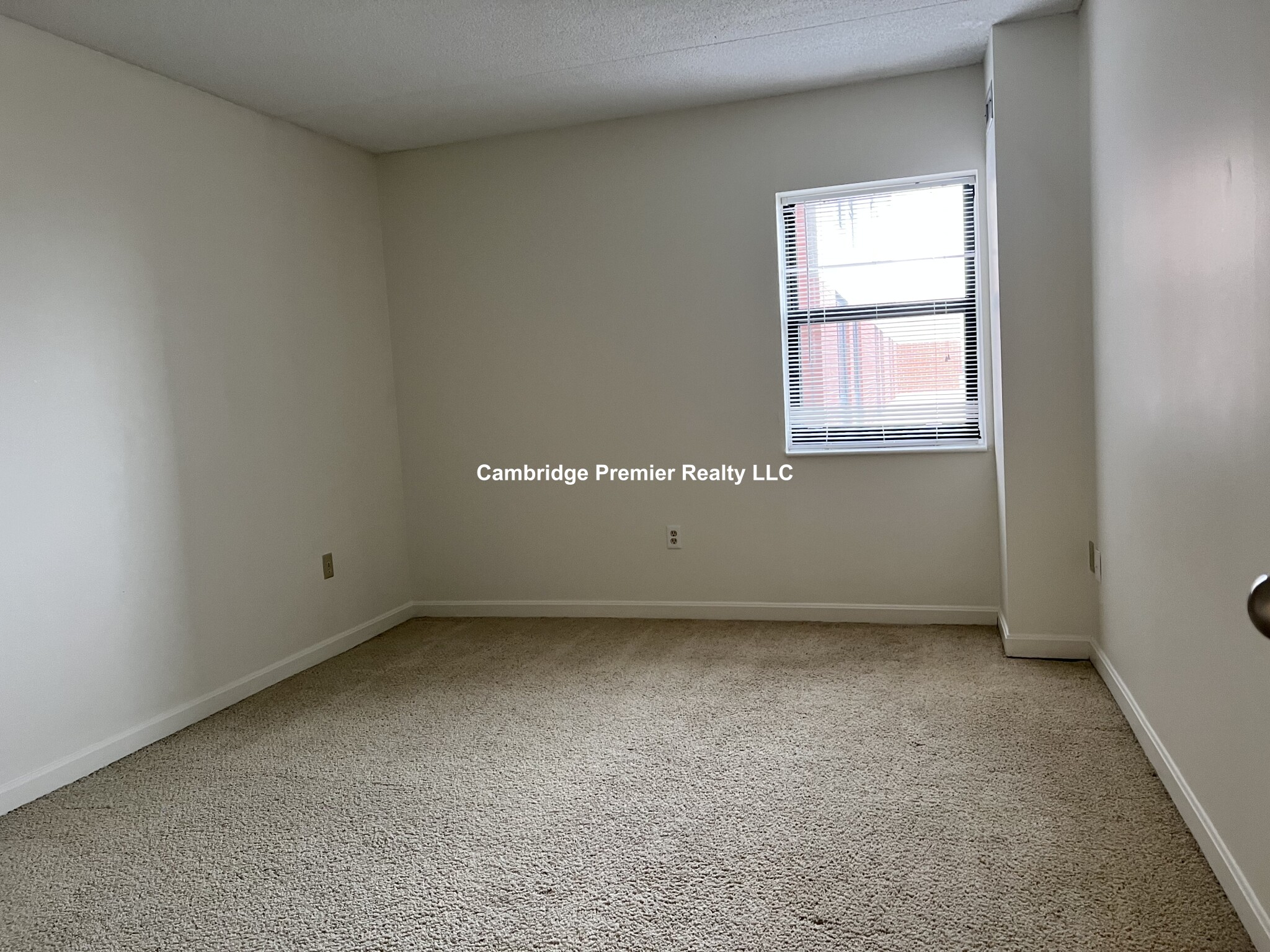 10 Magazine St, Central Square