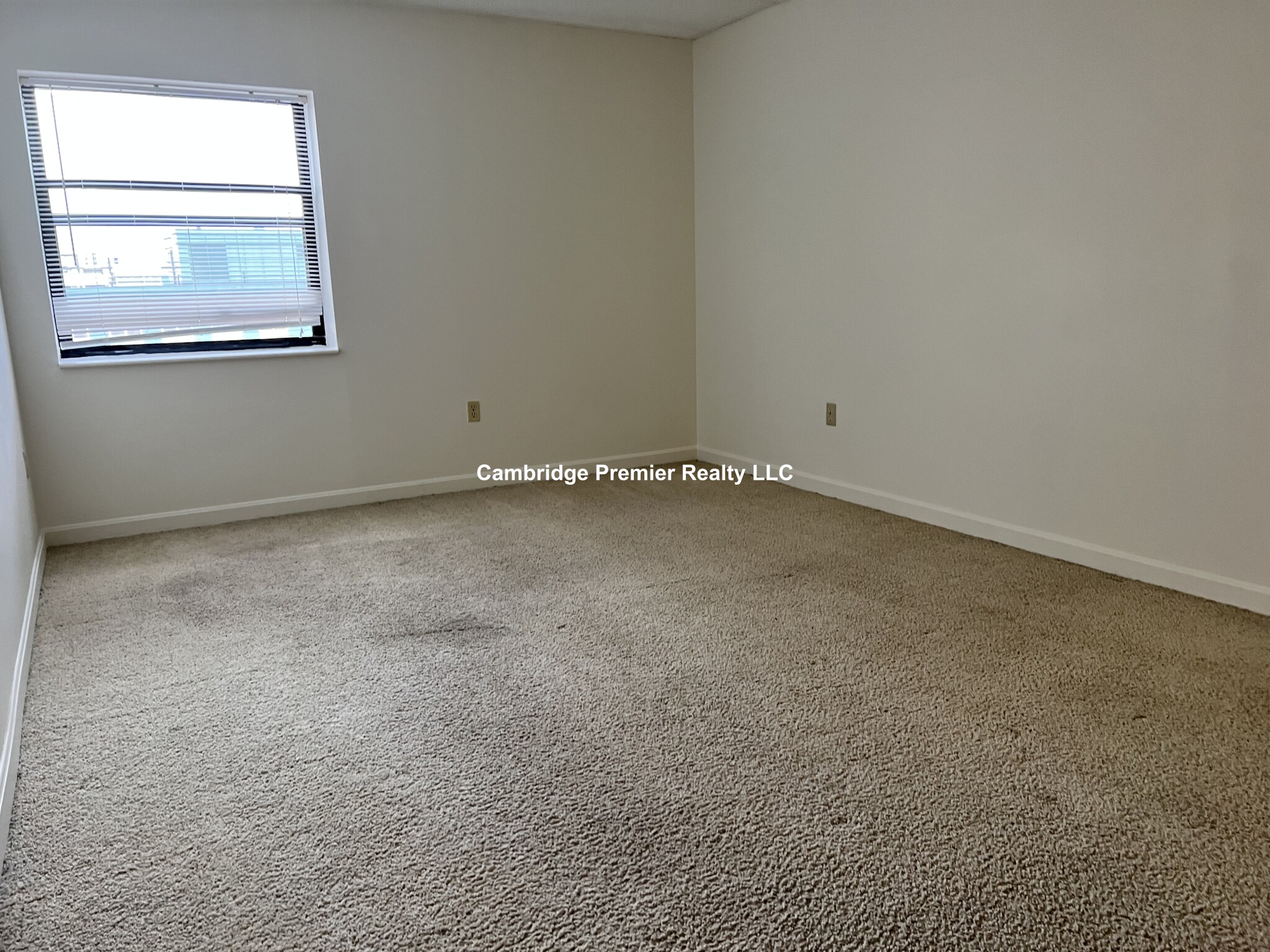 10 Magazine St, Central Square