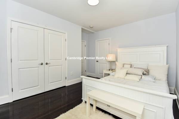 25 Wood St, Porter Square