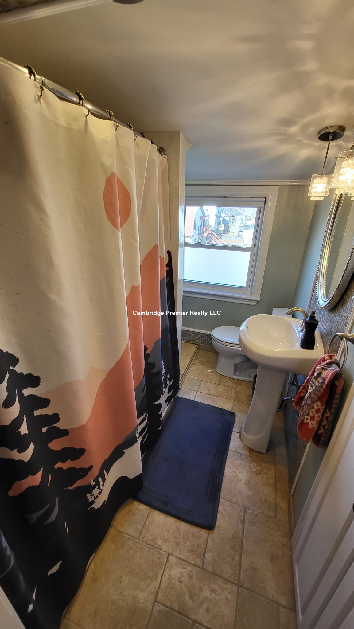 538 Main St, Stoneham