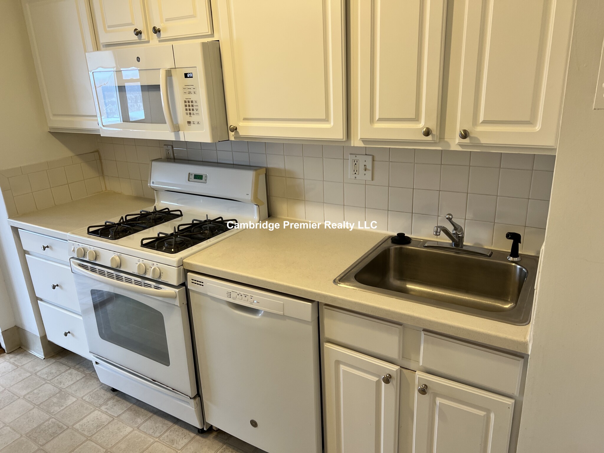 205 Walden St, Porter Square