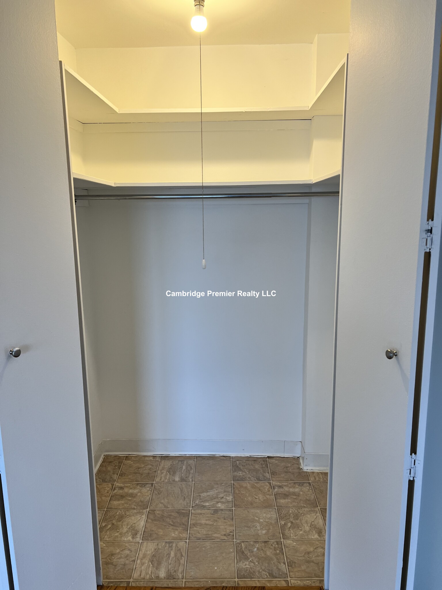 205 Walden St, Porter Square