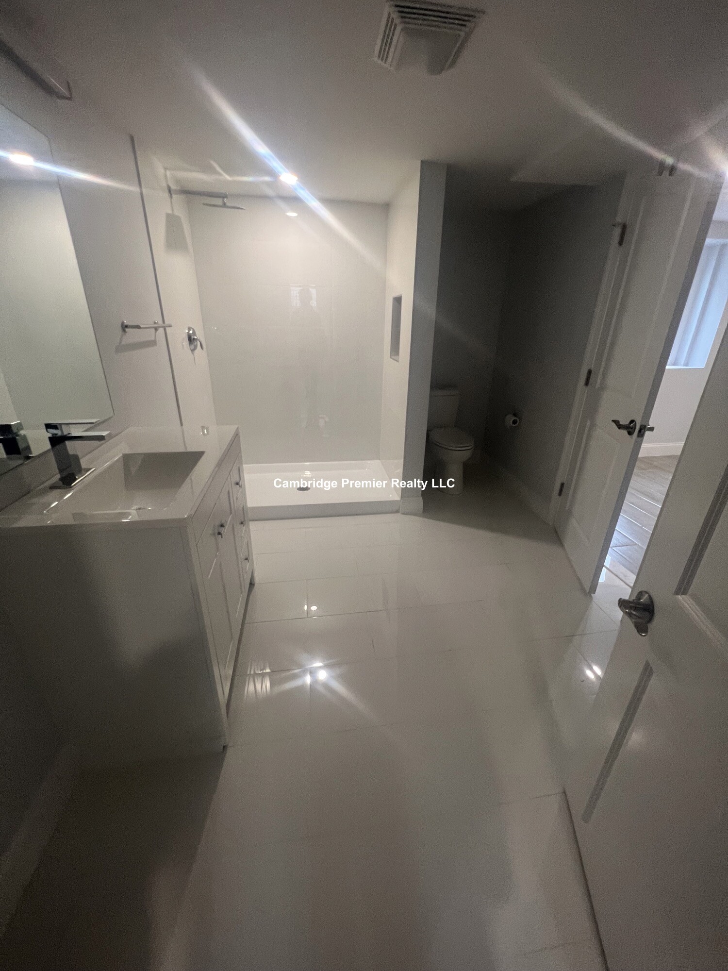 38 Foster St, Arlington