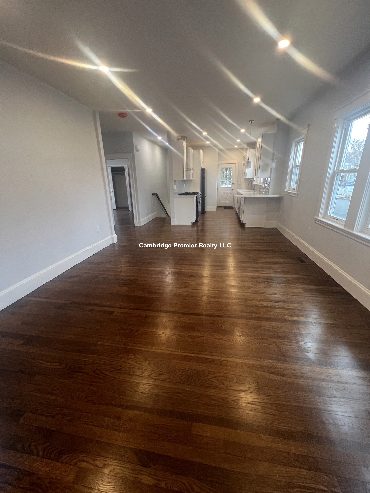 38 Foster St, Arlington