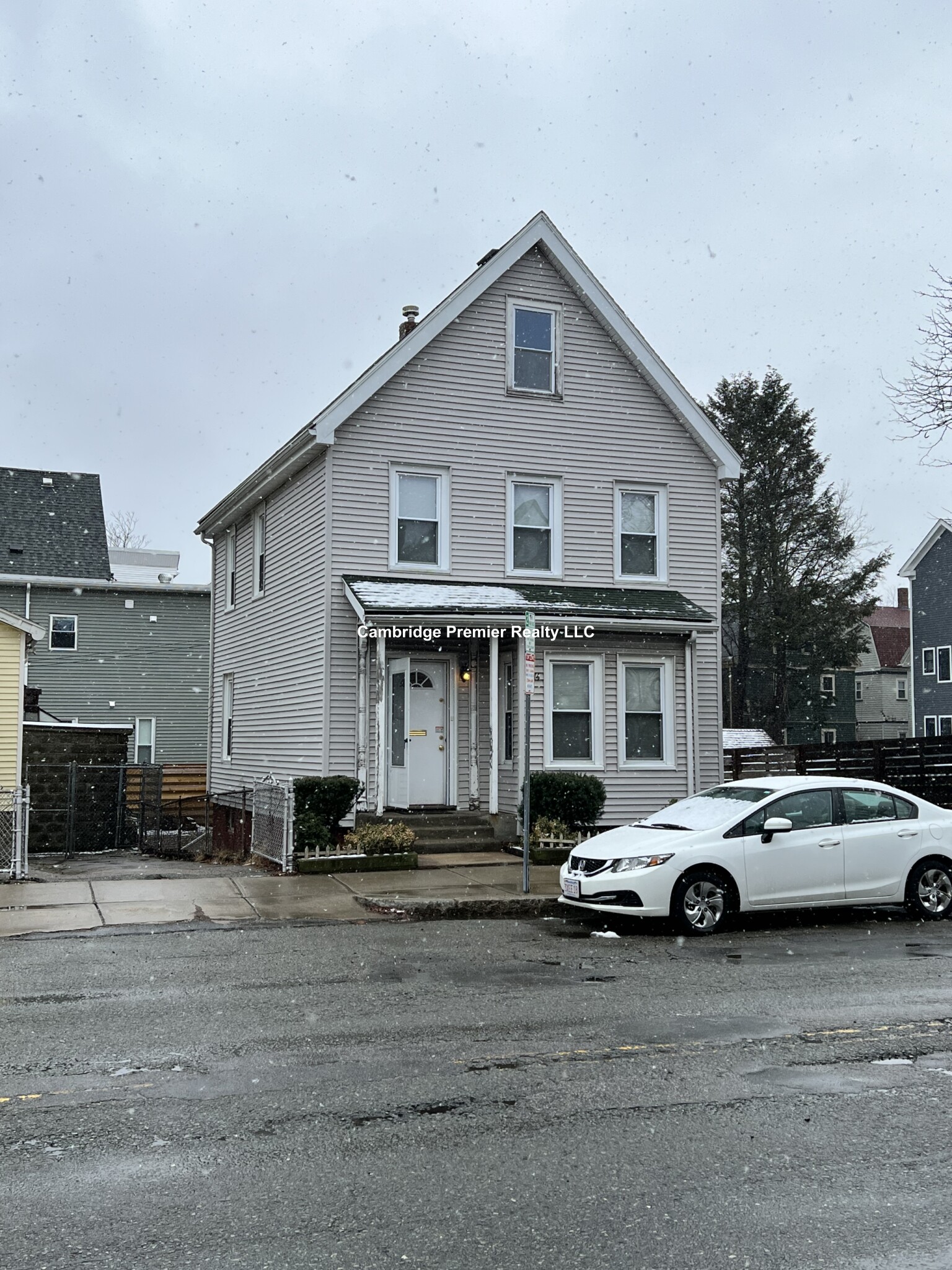 374 Highland Ave, Davis Square