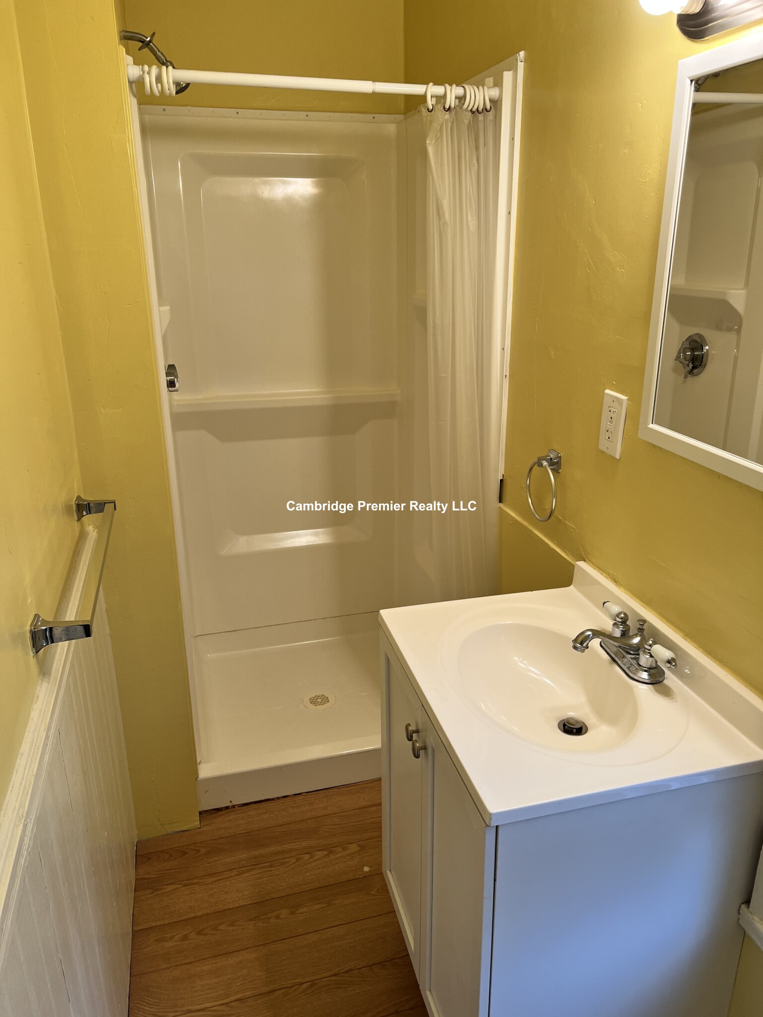 374 Highland Ave, Davis Square