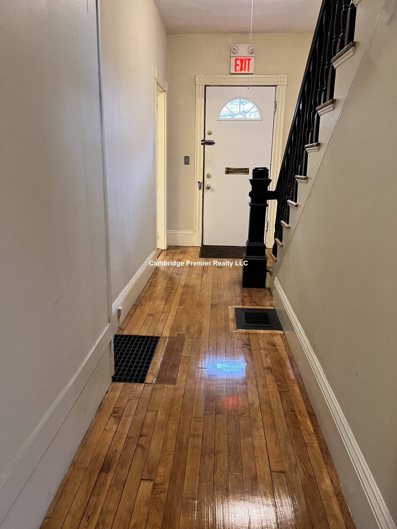 374 Highland Ave, Davis Square