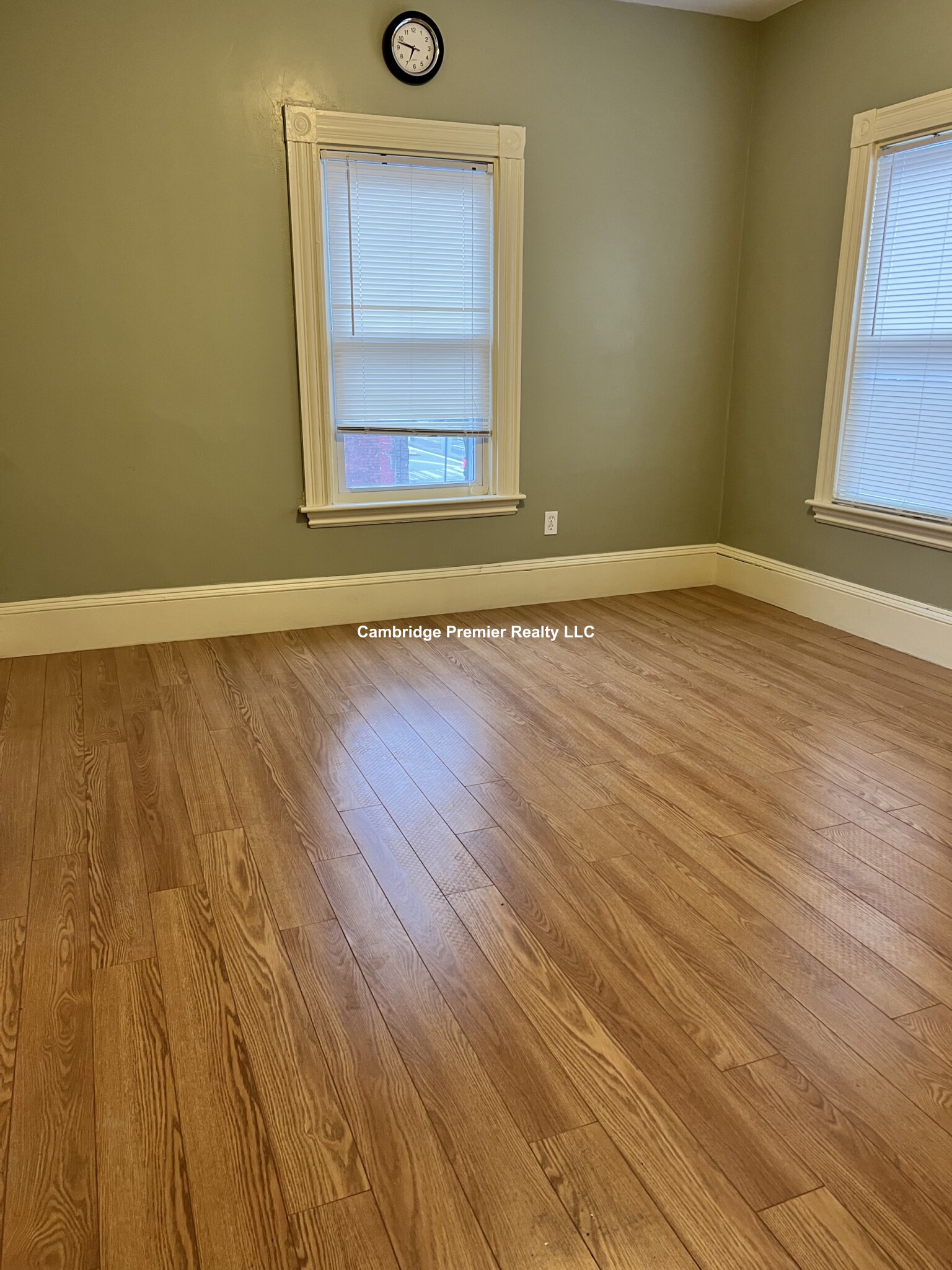 374 Highland Ave, Davis Square