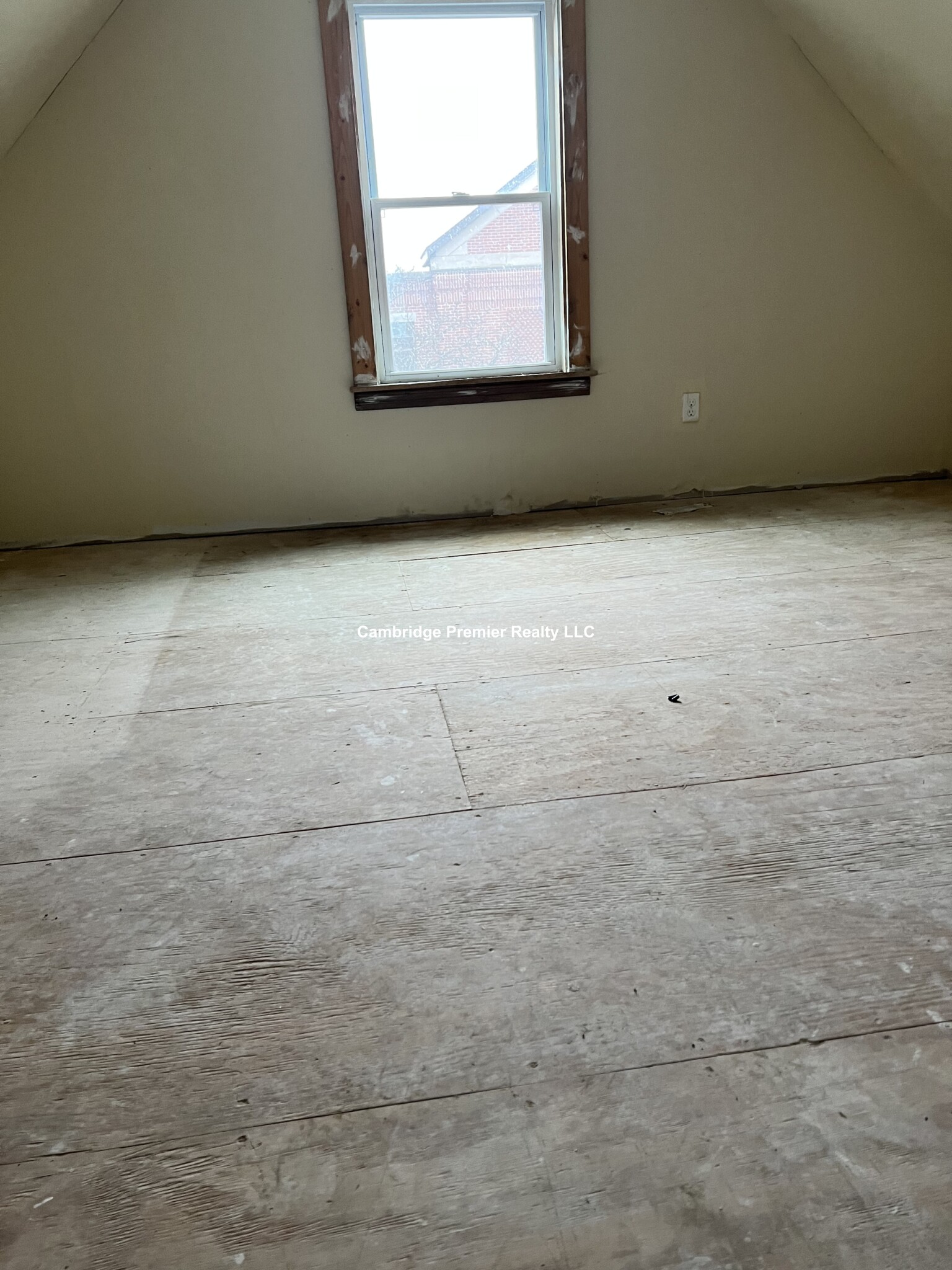 374 Highland Ave, Davis Square