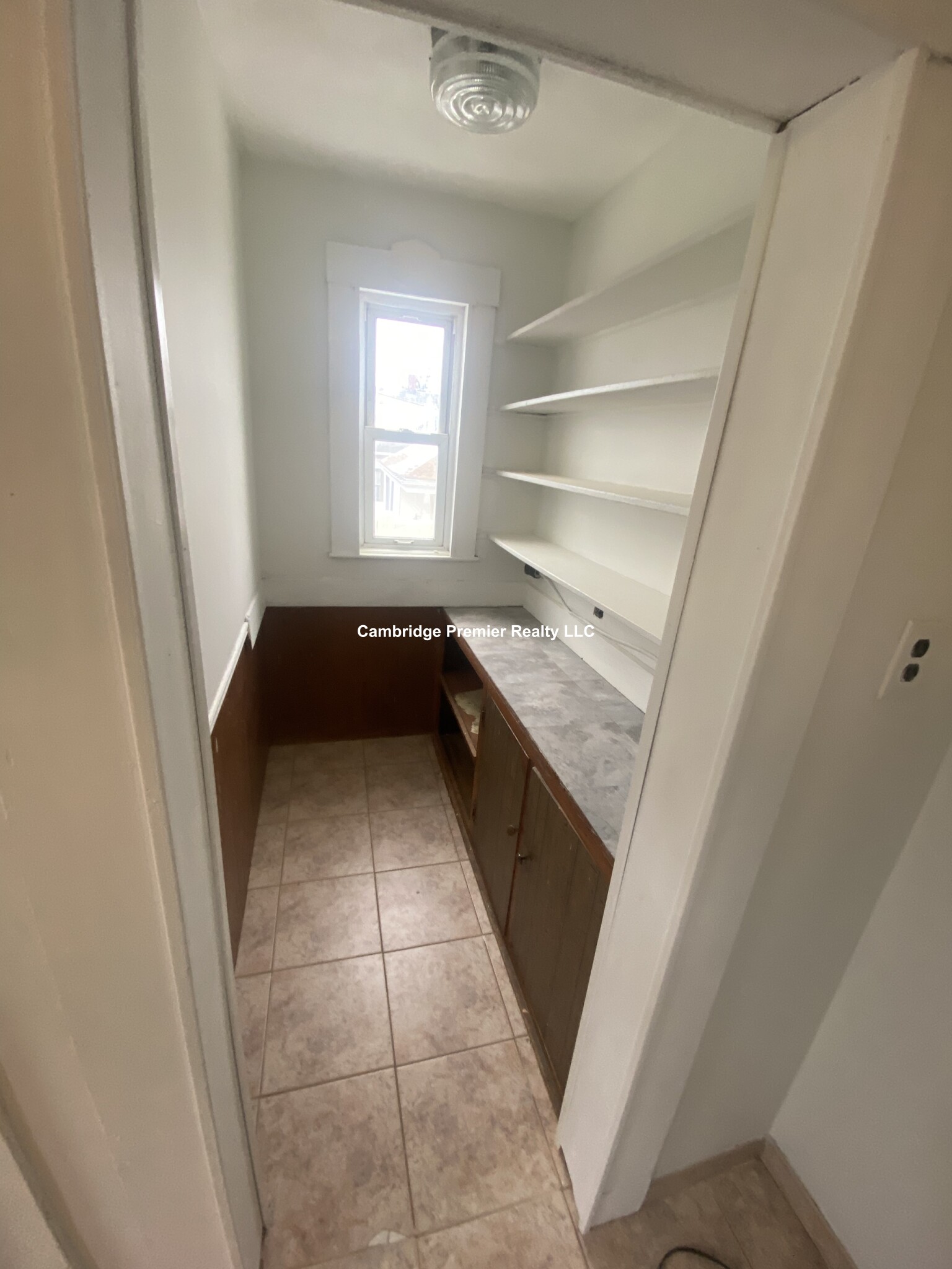 59 Conwell Ave, Teele Square