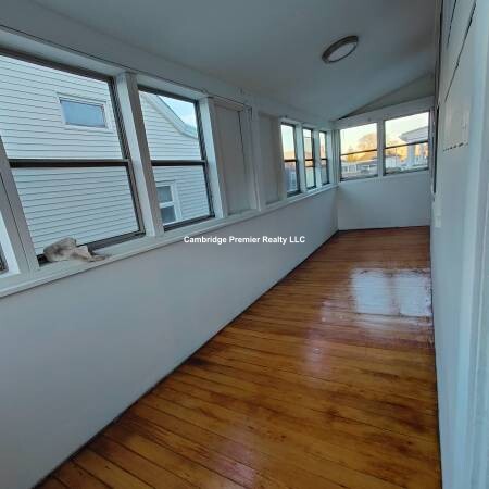 39 Albion St, Medford