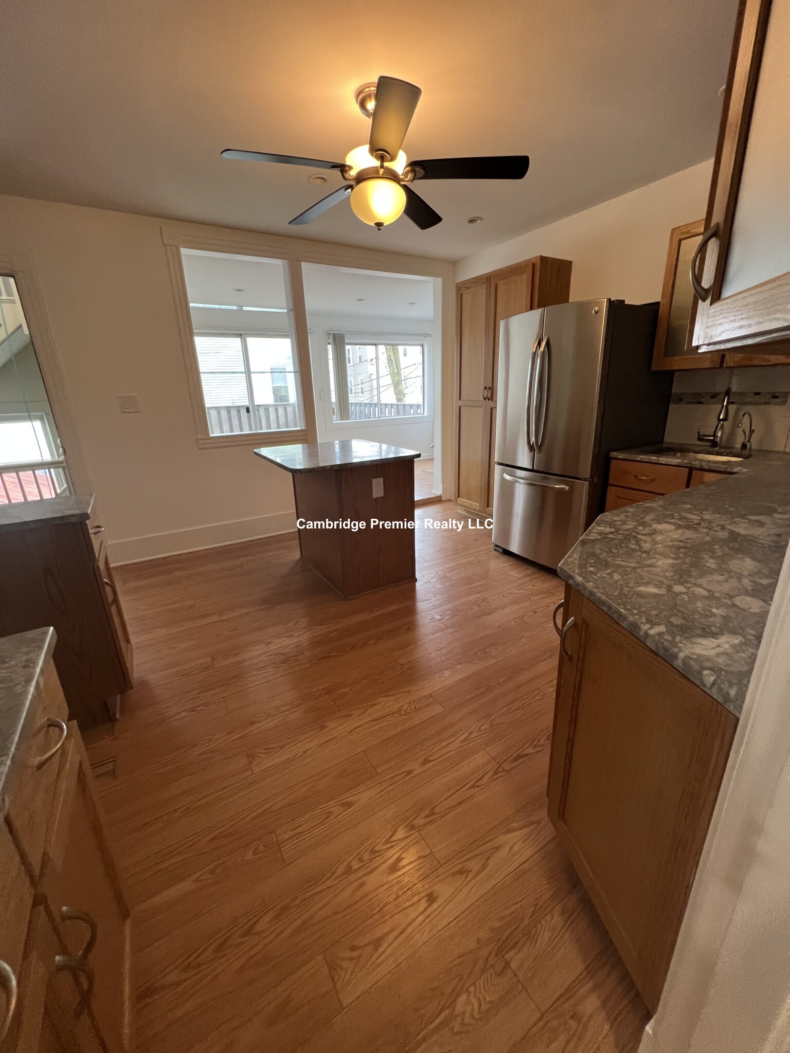 94 Berkshire St, East Cambridge