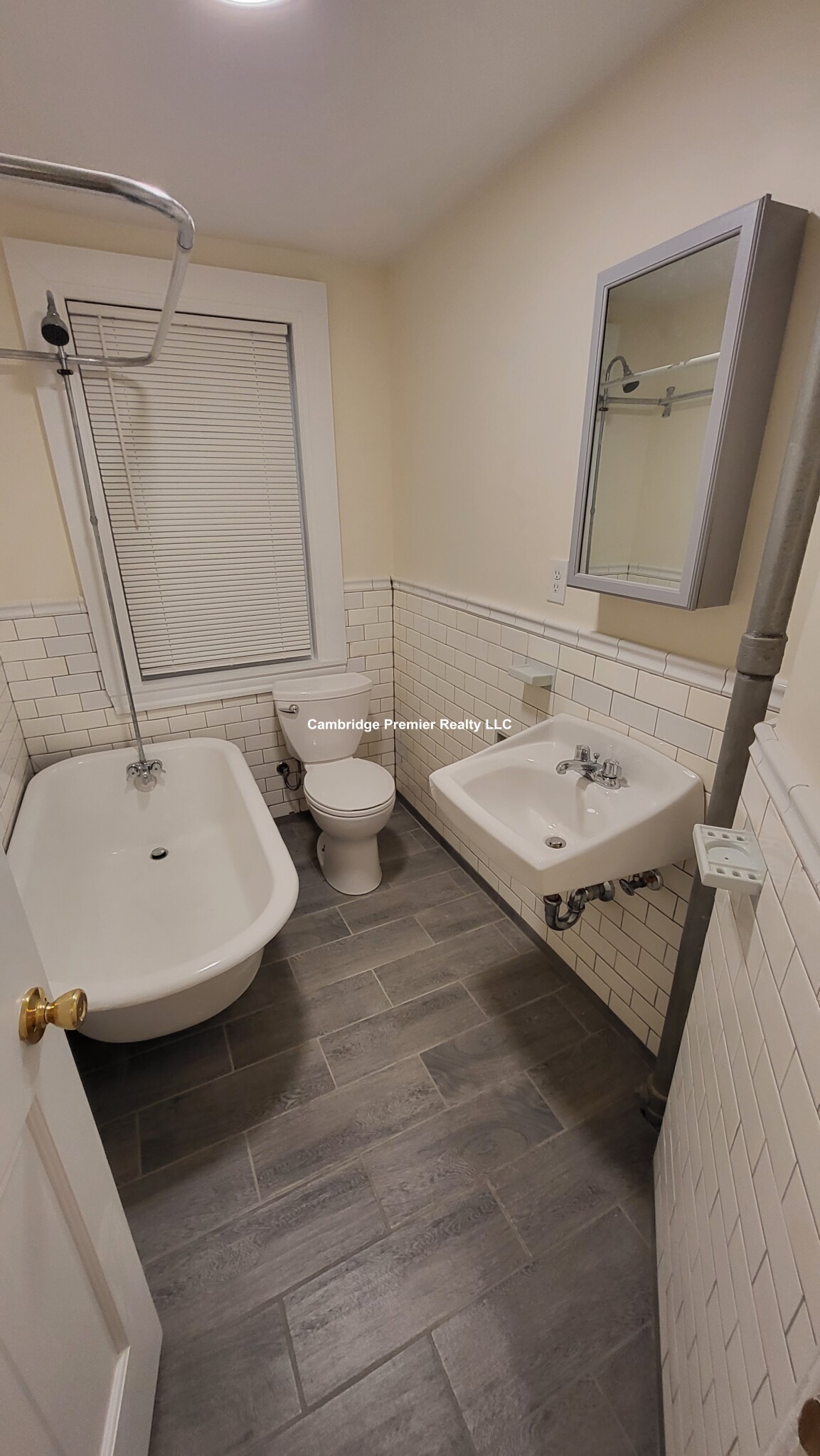 885 Massachusetts Ave, Central Square