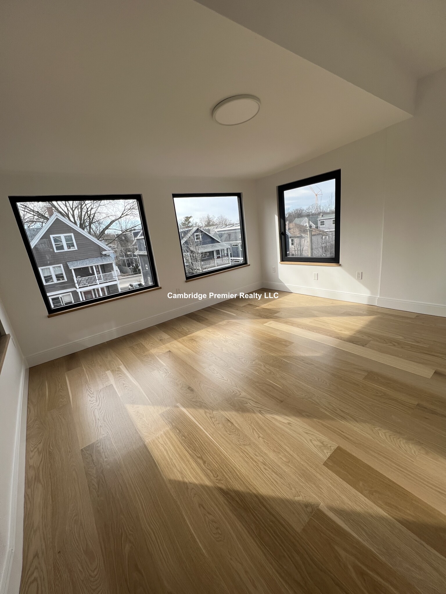 12 Copley St, Neighborhood Nine