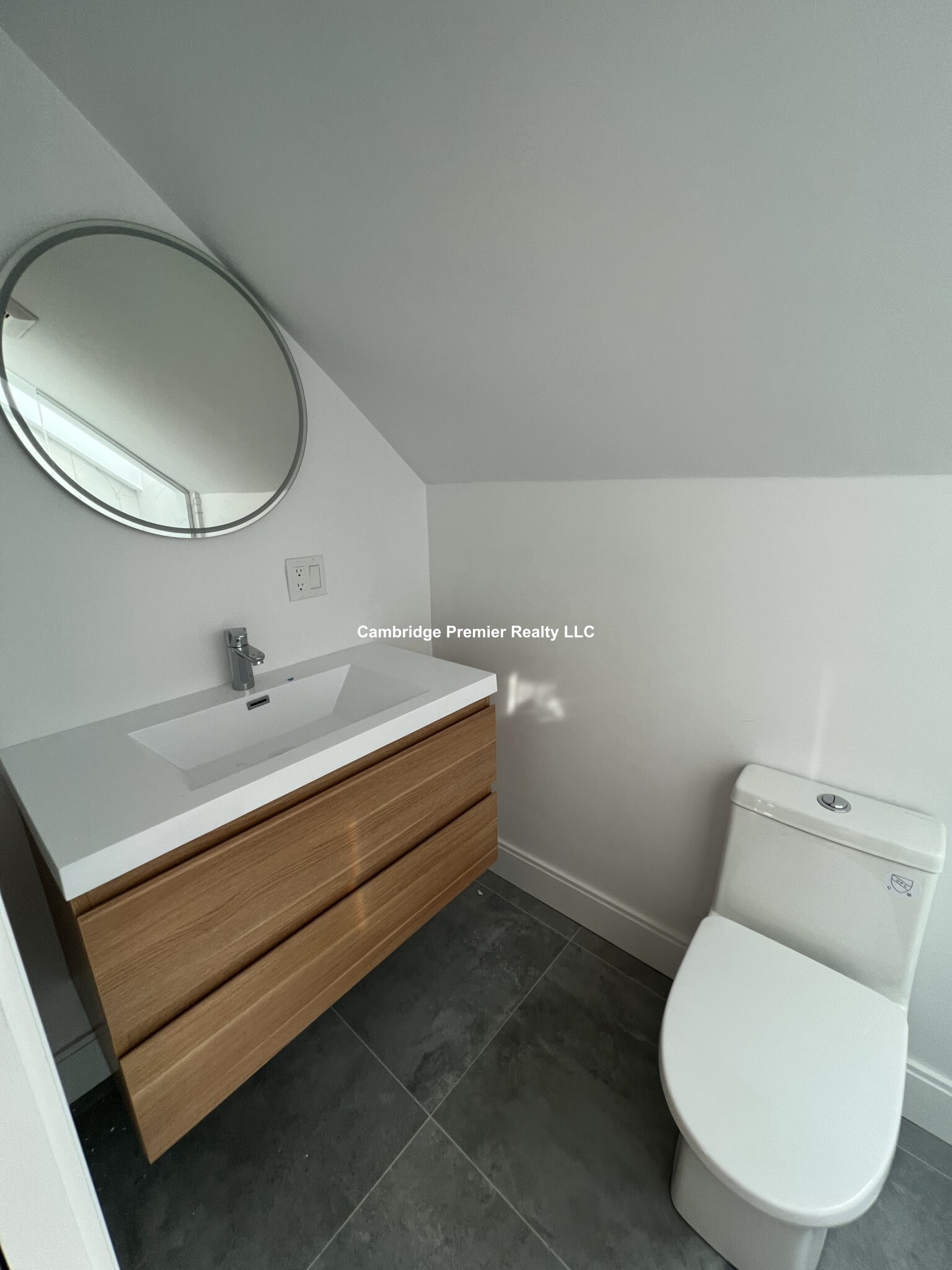 12 Copley St, Neighborhood Nine