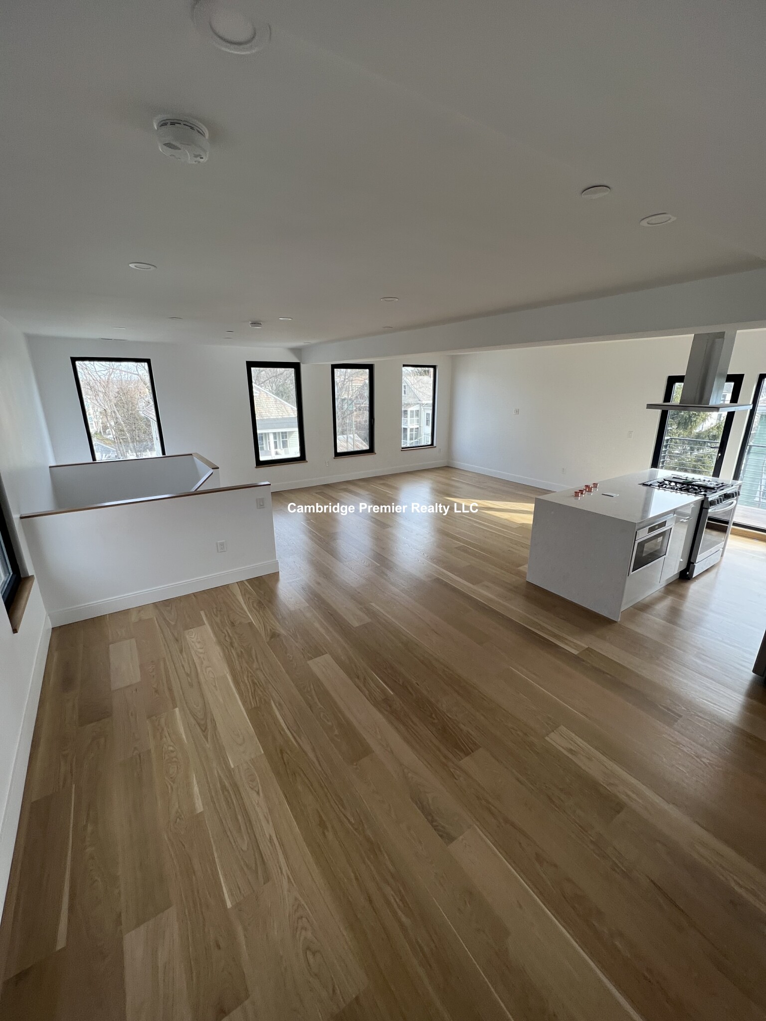 12 Copley St, Neighborhood Nine