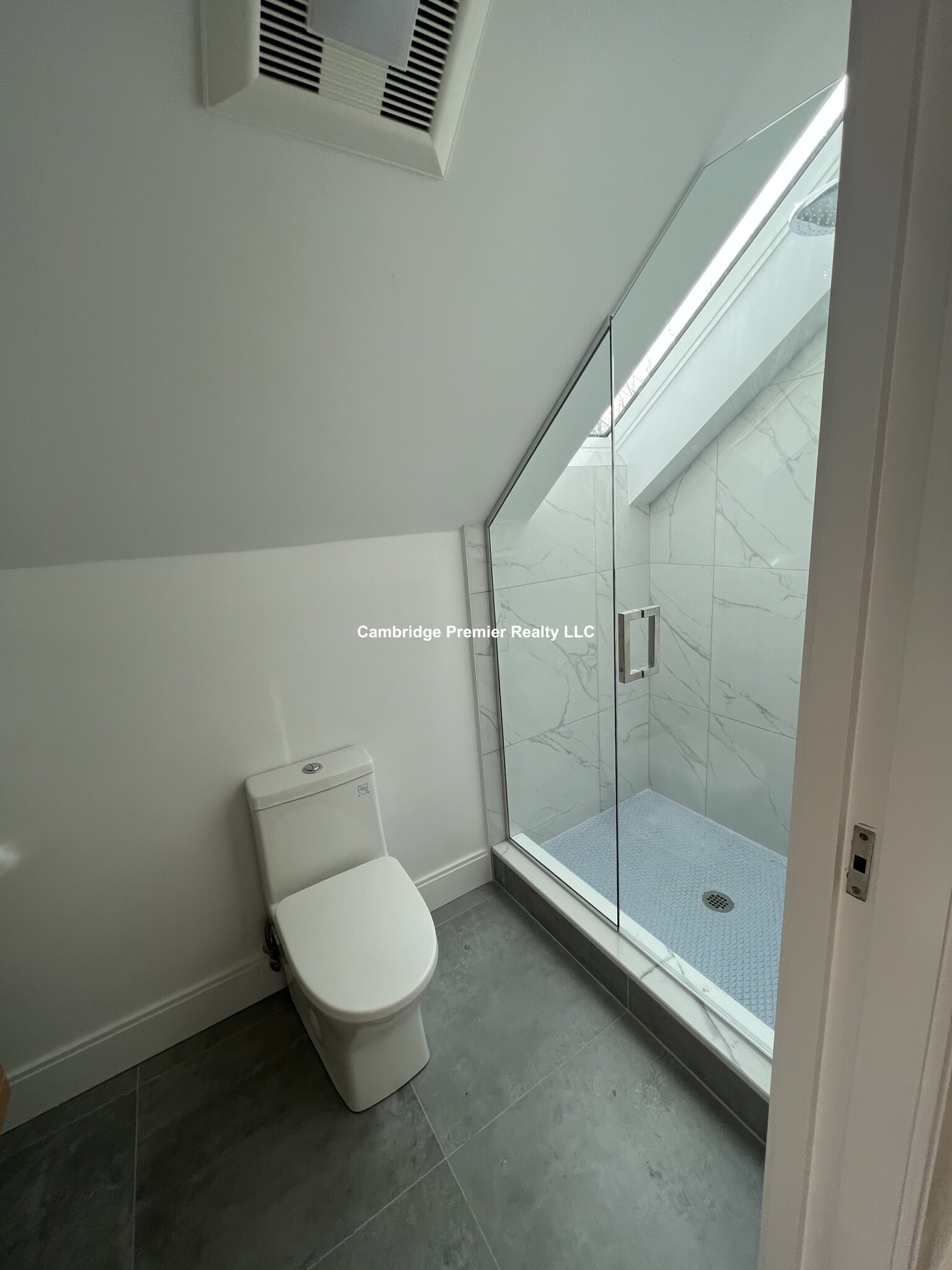 12 Copley St, Neighborhood Nine