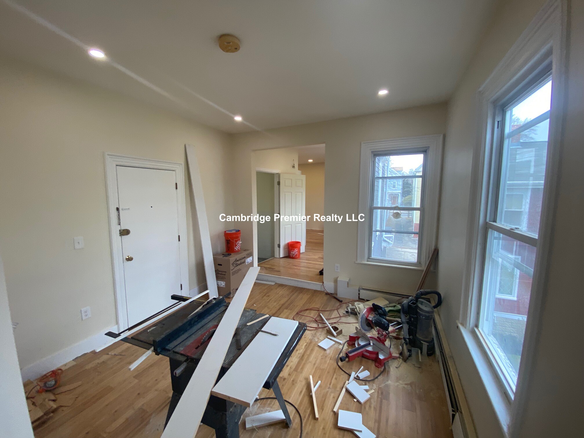 19 Cameron Ave, Davis Square